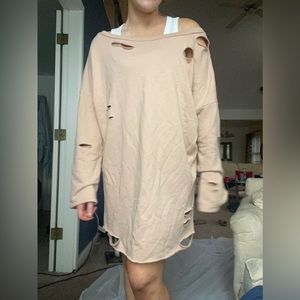 Tobi Oversized Distressed T-Shirt Sweater Dress in Beige Size L